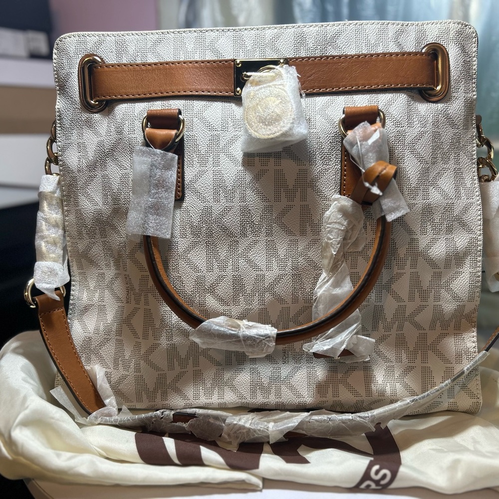 Michael Kors White and Tan Hamilton Tote Bag with Signature Style